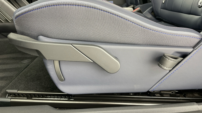 MINI Cooper 135kW E Exclusive [Level 1] 41kWh 3dr Auto Electric Hatchback